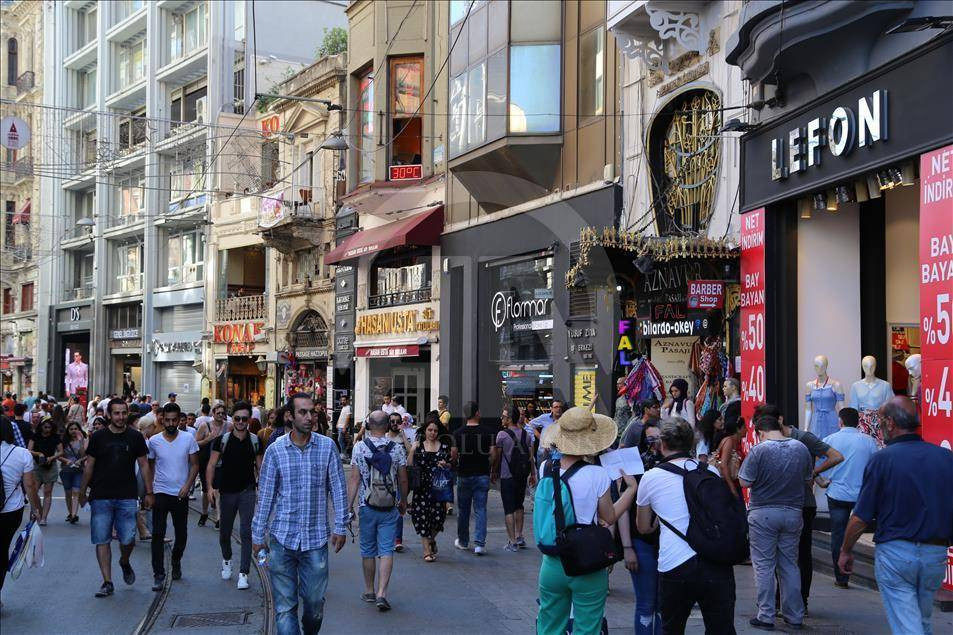 Beyoğlu'nun ismindeki "Bey" ve "Oğlu" Kim? - Resim: 25